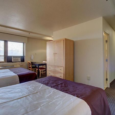 Inlet Tower Hotel & Suites Анкоридж Экстерьер фото