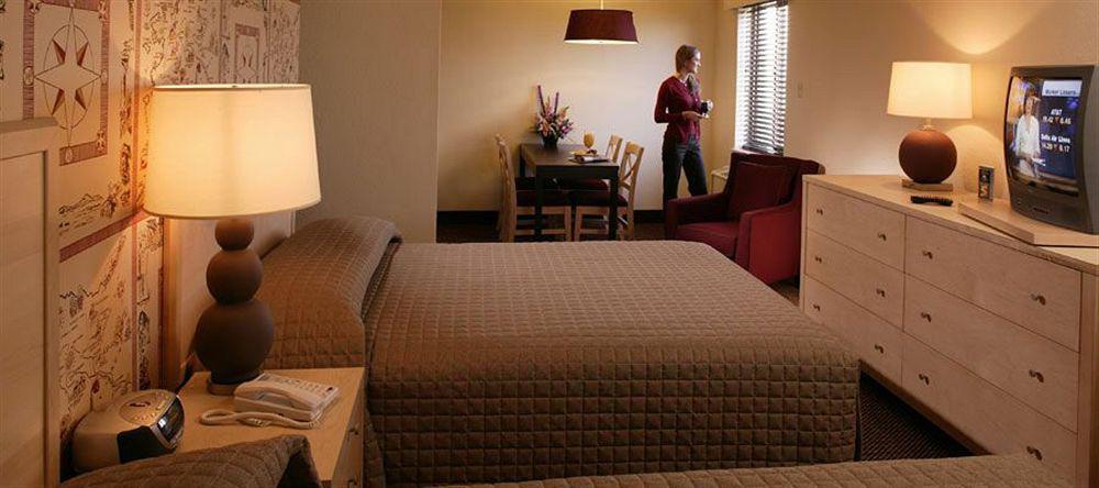 Inlet Tower Hotel & Suites Анкоридж Номер фото